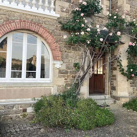 Appartamento T2 De Charme Dans Typique, Proche De La