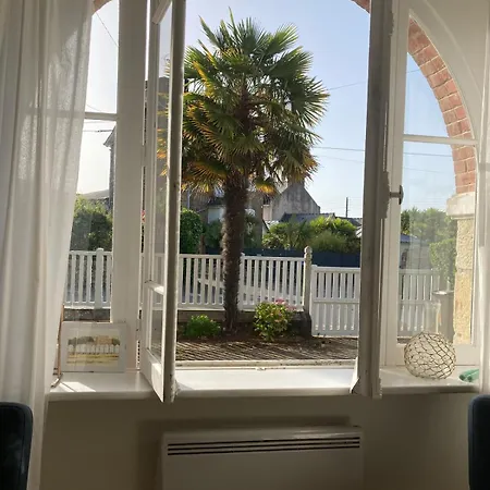 T2 De Charme Dans Typique, Proche De La * Dinard