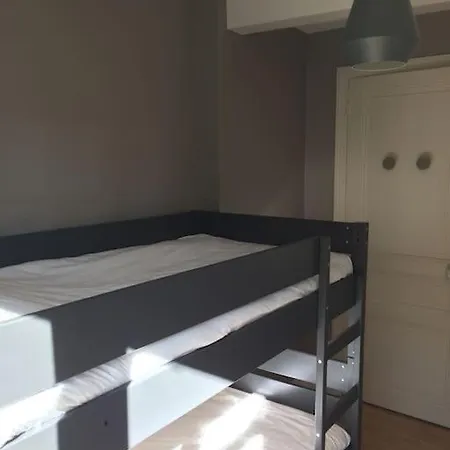 Apartment T2 De Charme Dans Typique, Proche De La Dinard