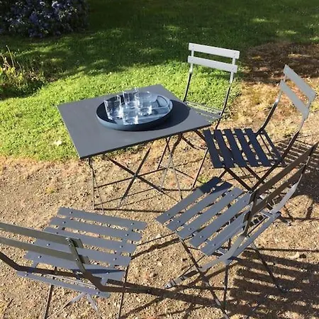 Apartment T2 De Charme Dans Typique, Proche De La *